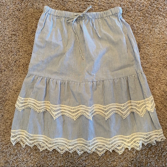 Studio West Apparel Dresses & Skirts - Studio West Apparel skirt cotton light blue and white stripes lace accent medium